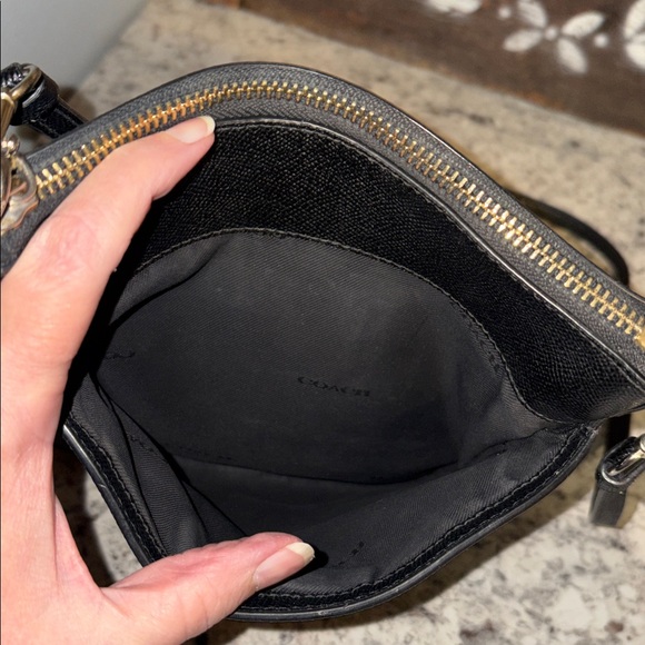 EUC Coach Black Crossbody Bag - Picture 5 of 16